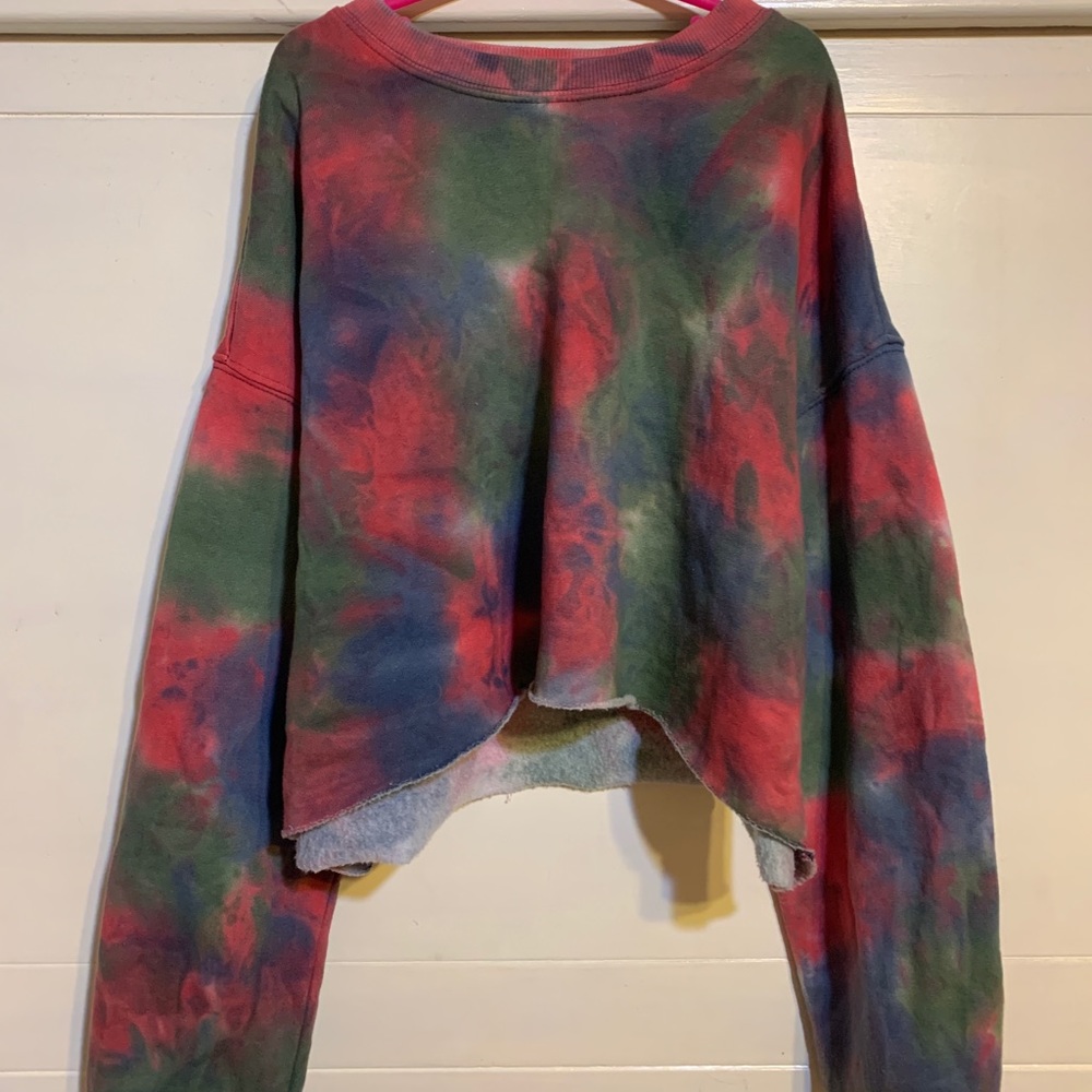Cropped sweatshirt